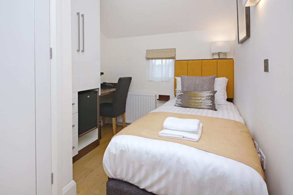 Imperial Guest House Ltd. Hounslow Pokój zdjęcie